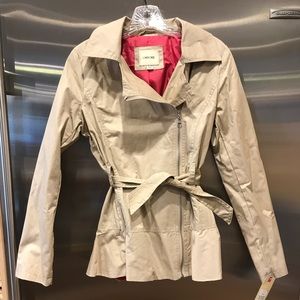 NWT Girls Lightweight Tan Jacket XL